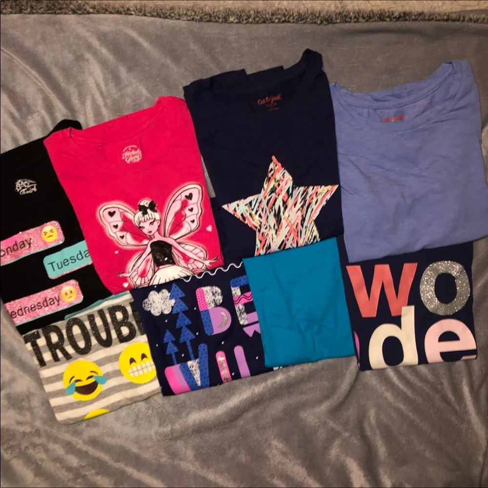 🌟 Bundle of girls size 10/12 short sleeve tees